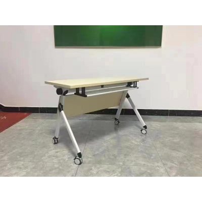 条桌