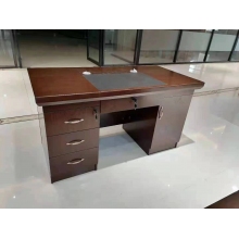 办公桌